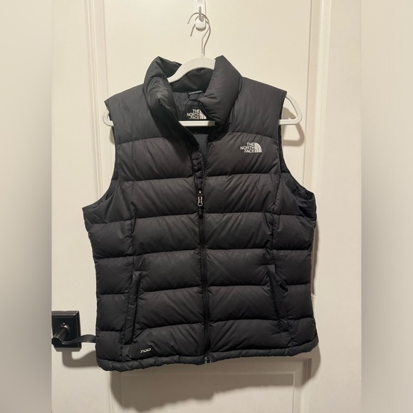 The North Face Jackets & Blazers - Women’s L Black North Face Vest